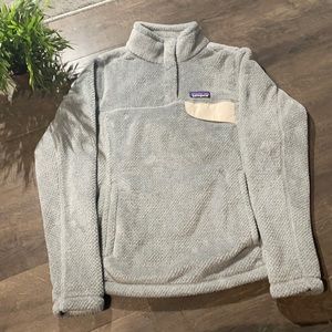 I’m selling a Size S Woman Patagonia